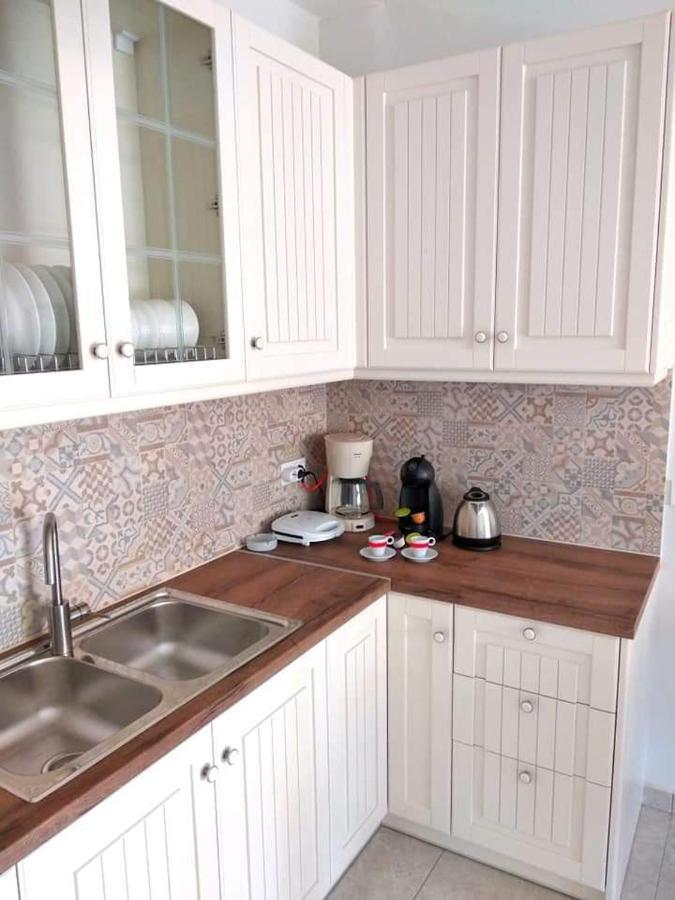 Myrsini'S Sea View Apartment Néa Péramos エクステリア 写真