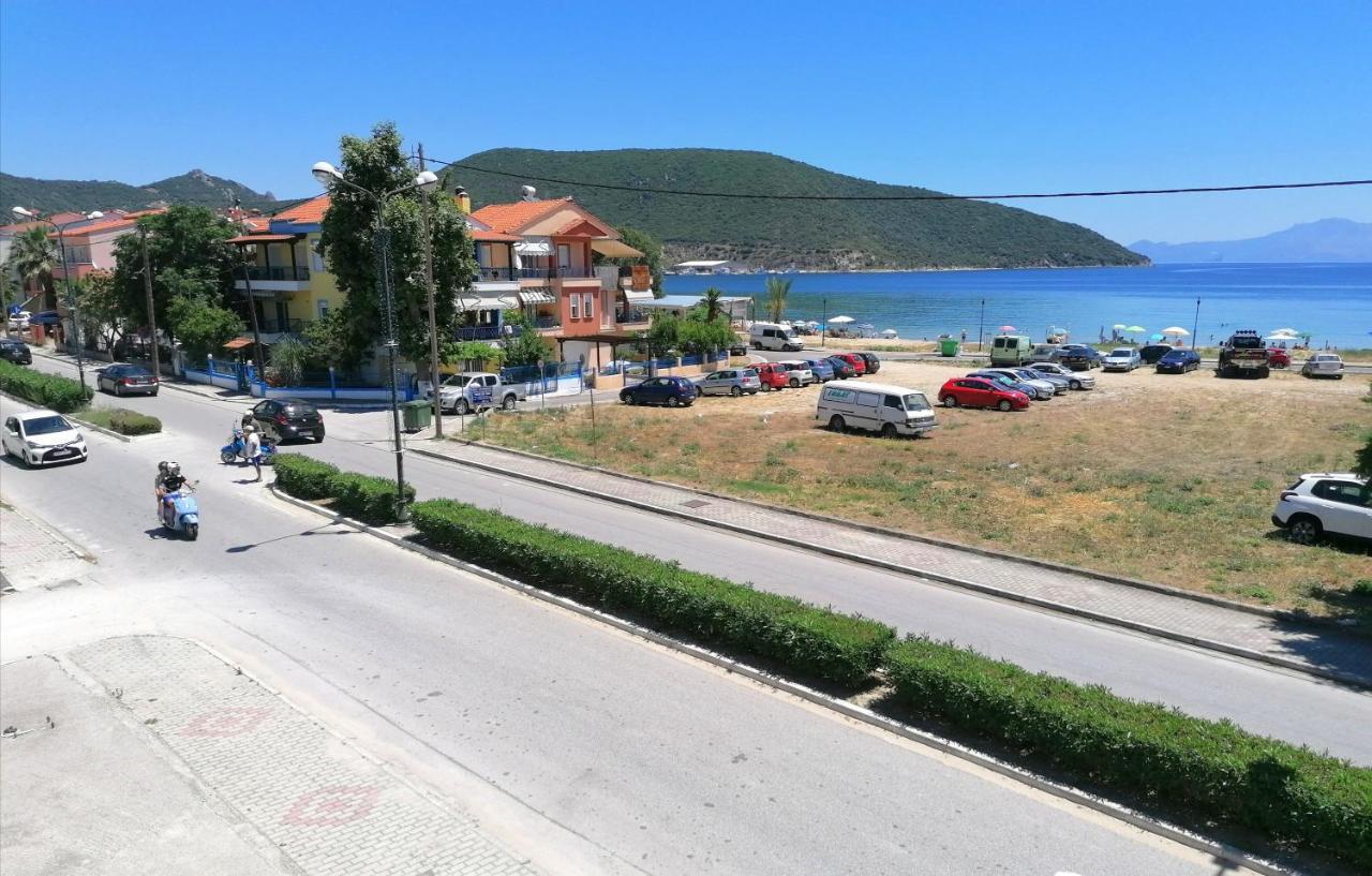 Myrsini'S Sea View Apartment Néa Péramos エクステリア 写真