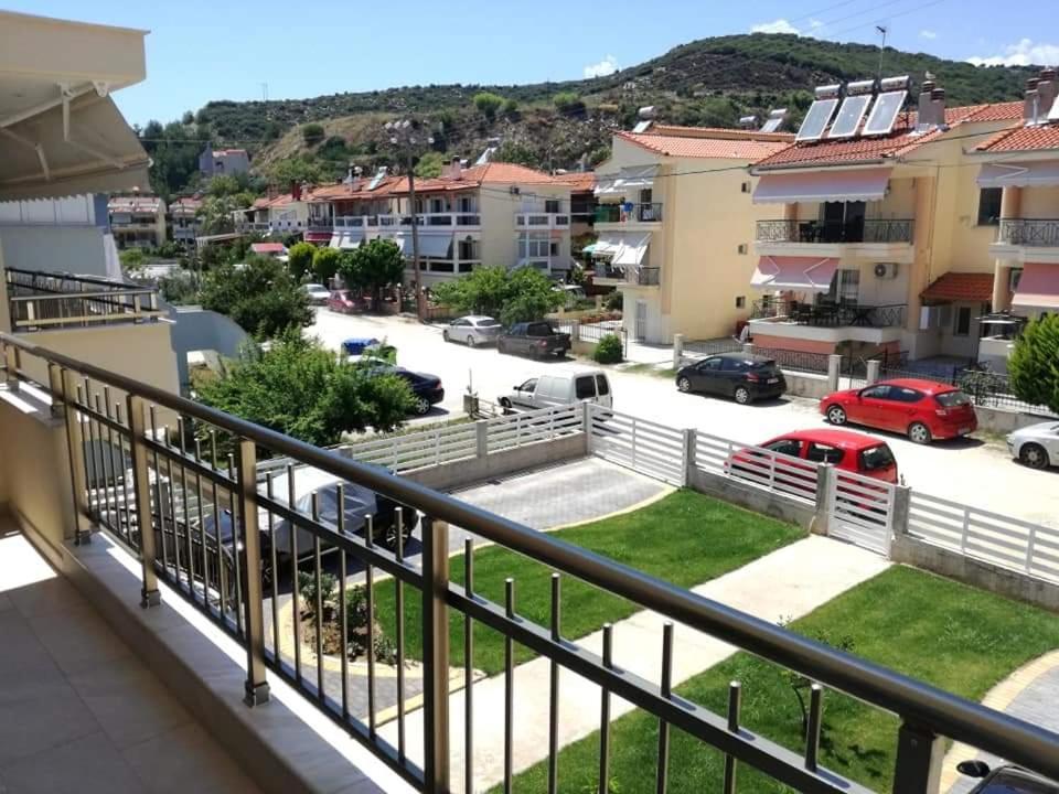 Myrsini'S Sea View Apartment Néa Péramos エクステリア 写真