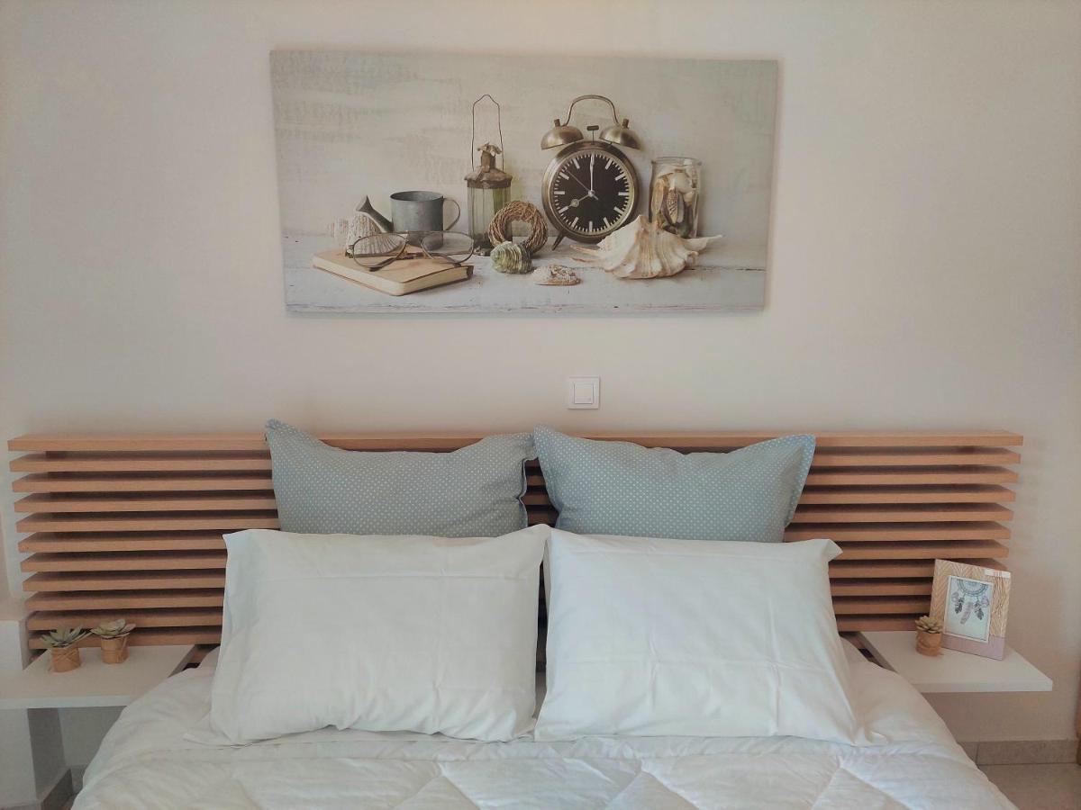 Myrsini'S Sea View Apartment Néa Péramos エクステリア 写真