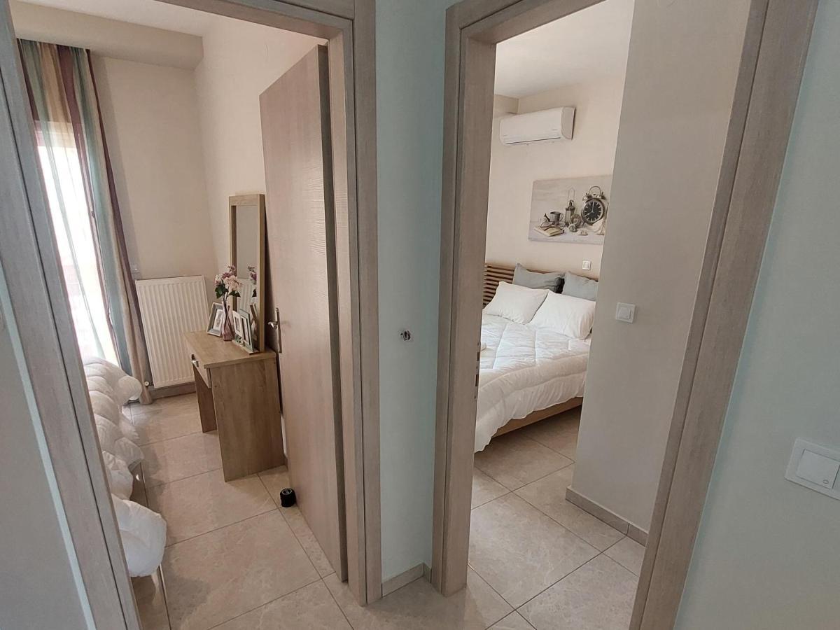 Myrsini'S Sea View Apartment Néa Péramos エクステリア 写真
